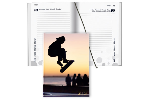 BIELLA Schüleragenda Adventure 23/24 806514800024 1T/1S, FSC 12x16.5cm