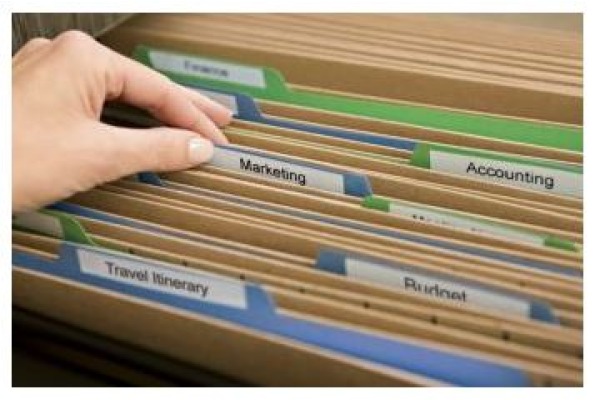 DYMO Schriftband D1 rot/weiss S0720700 9mm/7m