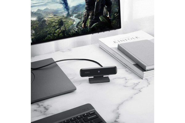 AUKEY Stream Webcam 1080P 2MP PC-W1 with 1/2.7 CMOS image sensor